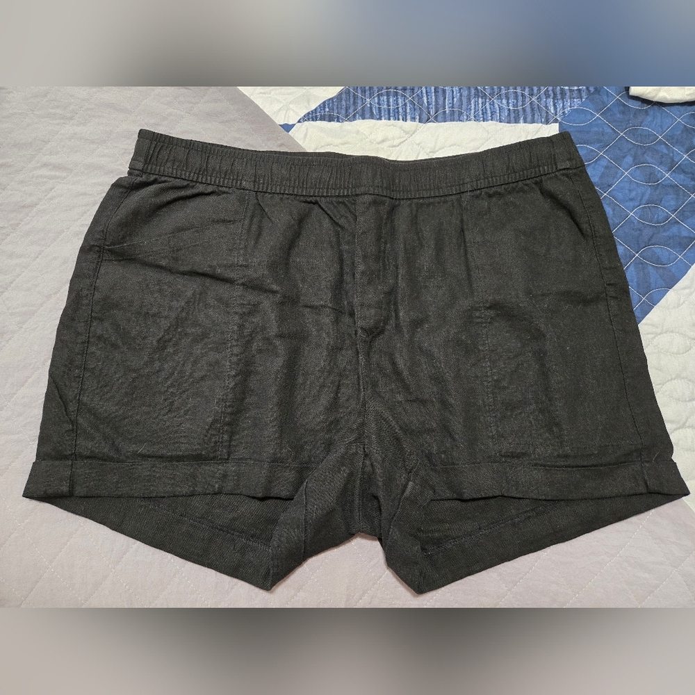 Women's Old Navy Brand Black Linen Drawstring Waist Shorts